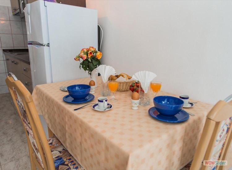 Apartmani Aria Рогозница Экстерьер фото